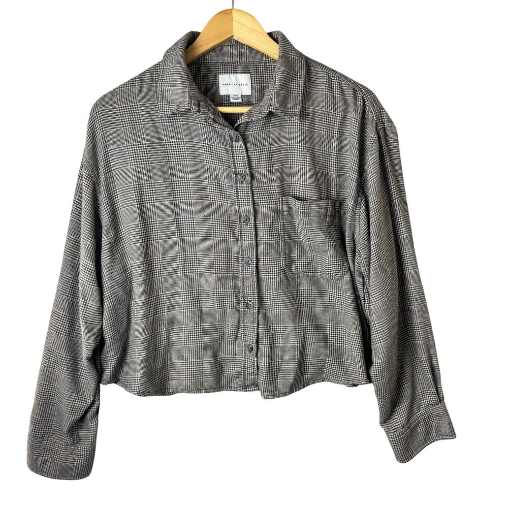American Eagle brown and gray plaid flannel cropped button-up shirt Women’s M